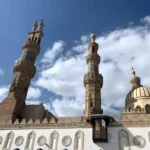 الأزهر يعلن توقف الأنشطة بالجامع والرواق الأزهري