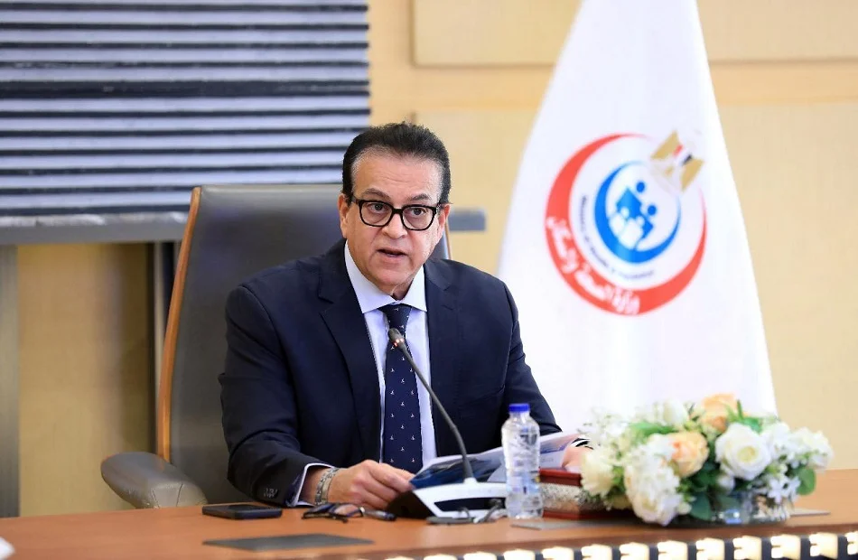 وزير الصحة يناقش تطوير المنظومة الصحية مع حزب حماة وطن