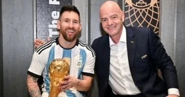 ويل فيريل يجسد شخصية إنفانتينو بف sarcasm في كأس العالم 2026