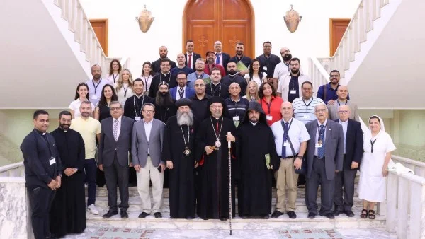 الأنبا إبراهيم إسحق يستقبل رابطة المعاهد اللاهوتية