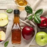 فوائد شرب خل التفاح والعسل على الريق