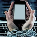 تأثير إدمان الإنترنت على الصحة النفسية والنوم