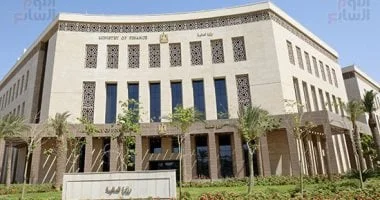 مدة تقديم الموازنة العامة لكل جهة إدارية