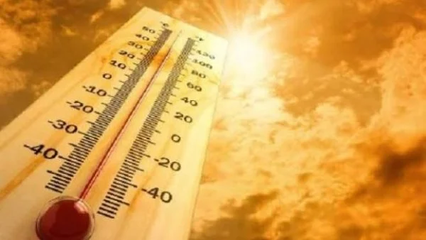 الطقس اليوم الخميس: حار ورطب مع شبورة مائية