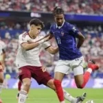 لوكاس دين يعتذر للفرنسيين بعد الخروج من كأس العالم