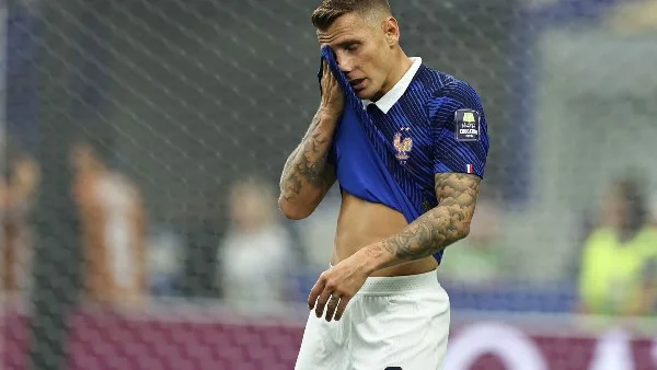اعتذار لوكاس ديني لجماهير فرنسا بعد الخروج من كأس العالم