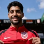 إبراهيم عادل يتمسك بالاحتراف ويرفض العودة للدوري المصري