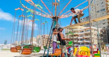 إزالة مخالفات شاطئ النخيل بالإسكندرية