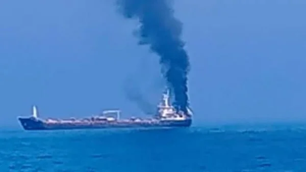 هجوم أمريكي على ناقلة نفط فارغة في جزيرة خارك