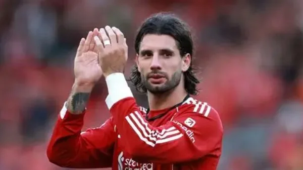 ليفربول يوقع عقداً طويل الأمد مع دومينيك سوبوسلاي