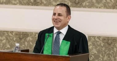 نائب رئيس قطاع المراسم بمجلس الشيوخ يحصل على دكتوراه في الحقوق