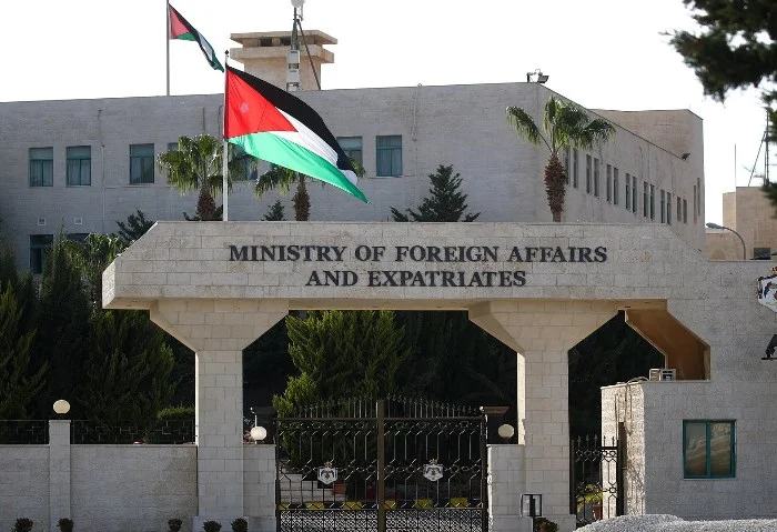 الأردن تُطلق رحلات جوية منتظمة بين عمان وصنعاء