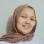 أم سوهاجية تروى تفاصيل معاناتها مع طبيب متسبب بأزمة صحية
