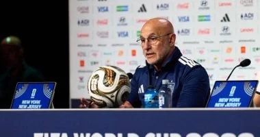 دي لا فوينتي: مواجهة الأرجنتين نهائي كأس العالم ستكون متكافئة