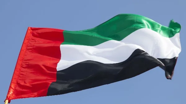 الإمارات تدعو لاستئناف المفاوضات وتحذر من انتهاكات القانون الدولي