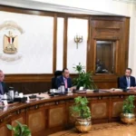رئيس الوزراء يتابع توسع التحول الرقمي لحماية المال العام