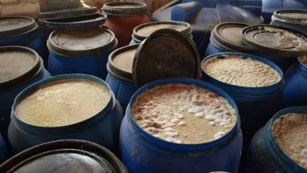 ضبط طن مخللات فاسدة في الغربية