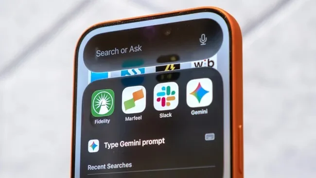 تطوير صوت Siri في iOS 27 ليكون أكثر إنسانية
