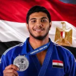 تهنئة لرئيس جامعة القاهرة للطالب هادي حسين
