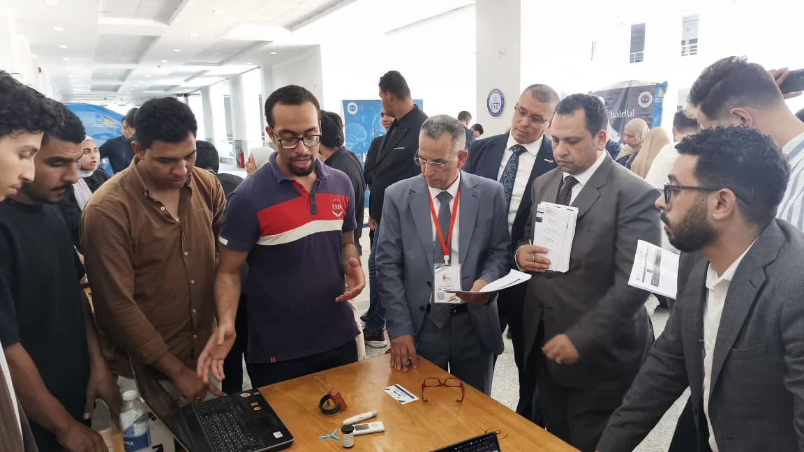 طلاب هندسة سوهاج يتألقون في هاكثون الذكاء الاصطناعي