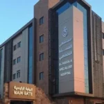 إنقاذ طفل من بلع جنيه معدني في أسوان