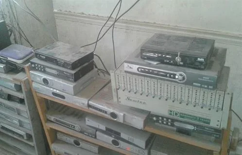 ضبط محل لبيع ريسيفرات القنوات المشفرة بدون ترخيص بالطالبية