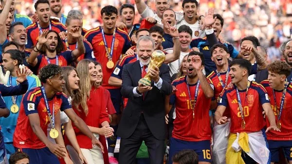 إسبانيا تكسر عقدة أمريكا الجنوبية في نهائيات كأس العالم