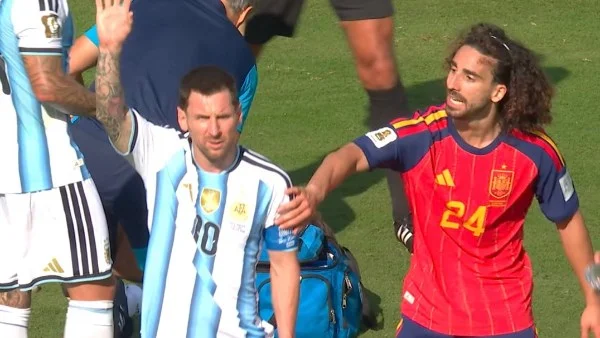 كوكوريلا يكشف عن أزمته مع ميسي في نهائي المونديال