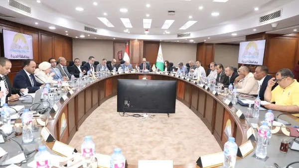 تعديل وثيقة التأمين للمصريين بالخارج بدءًا من أغسطس