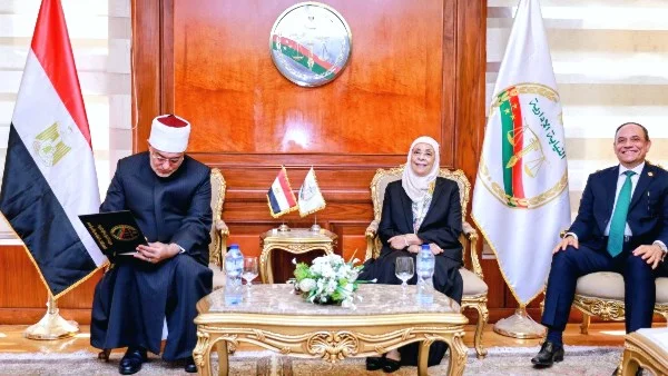 إشادة مفتي الجمهورية بدور النيابة الإدارية
