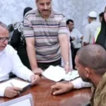 محافظ سوهاج يستمع لمطالب المواطنين خلال لقاء أسبوعي