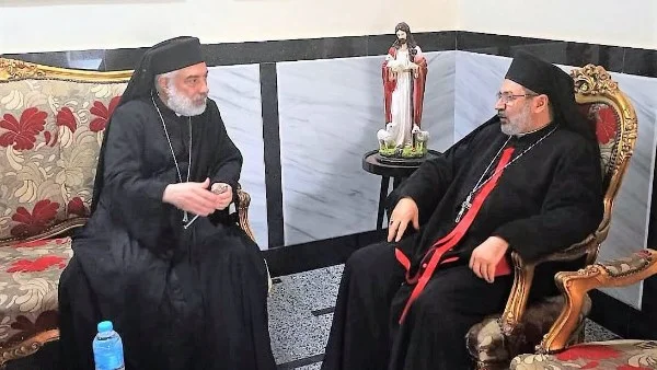 استقبال الأنبا باسيليوس للأنبا توما في الندوة التكوينية