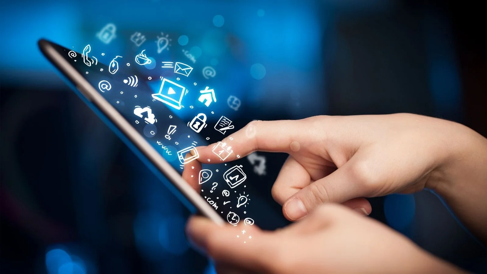 التحذيرات من ترك الأطفال بلا رقابة رقمية