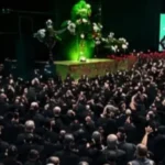 وصول جثمان علي خامنئي إلى مراسم التشييع في طهران