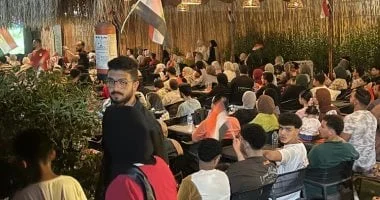 جماهير الدقهلية تواصل دعم منتخب مصر في مواجهة أستراليا