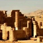 “معبد دير الحجر: الكرنك الصغير في الوادي الجديد”