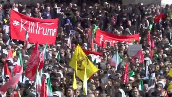 جنازة المرشد الإيراني خامنئي وتحريضات الانتقام