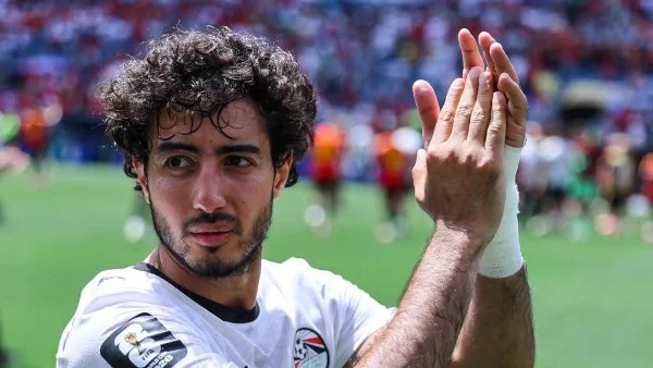 اعتذار صحفي ينهي أزمة مع لاعبي المنتخب المصري