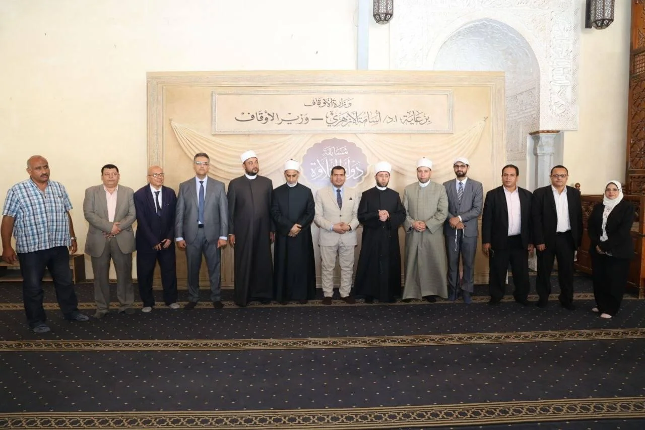 إطلاق برنامج تعليم اللغة العربية للأجانب من مسجد عمرو بن العاص