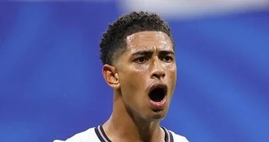 بيلينجهام يبدع بهدفين لإنجلترا ضد المكسيك في كأس العالم