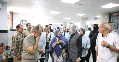 زيارة مفاجئة لمحافظ الوادي الجديد لمتابعة الخدمات