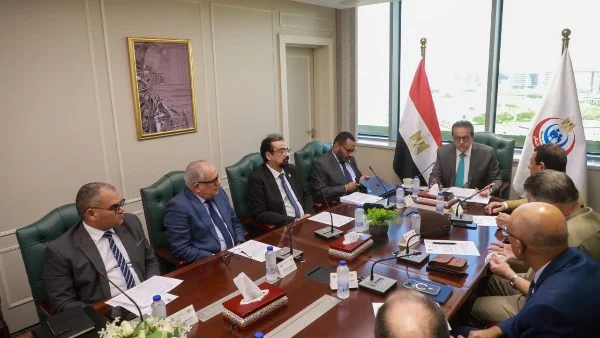 اجتماع لصندوق مواجهة الطوارئ الطبية والأمراض النادرة