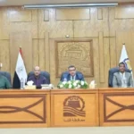 محافظ قنا يبحث آليات صرف الأسمدة الزراعية
