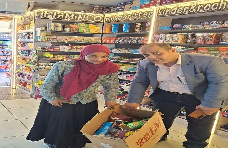 ضبط سلع غذائية منتهية الصلاحية في الإسكندرية