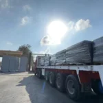 الهلال الأحمر المصري يطلق القافلة 229 إلى غزة