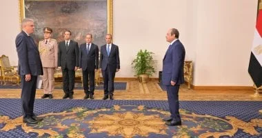 السيسي يتسلم أوراق اعتماد 17 سفيرًا جديدًا