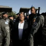 بن جفير يقتحم الأقصى وحماية مكثفة من قوات الاحتلال