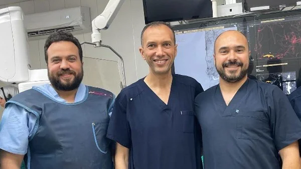 نجاح أول قسطرة مخية علاجية بمستشفى العاشر من رمضان