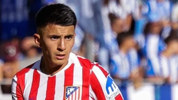 ألمادا يقترب من مغادرة أتلتيكو مدريد إلى فلامنجو