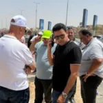 نائب محافظ مطروح يتابع إصلاح خط المياه بالعلمين